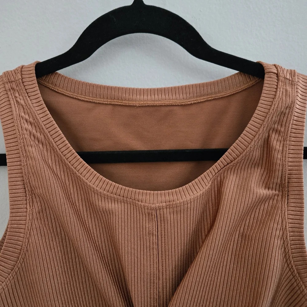 Offline by Aerie | copper metallic ribbed crop tank top size XLarge - Picture 6 of 10